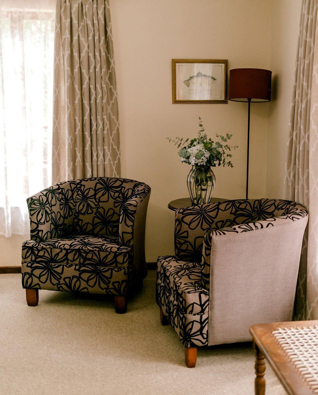 Thatchings Bed And Breakfast Nottingham Road Bagian luar foto